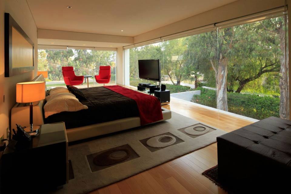 Bahçe manzaralı yatak odası dizayn modelleri