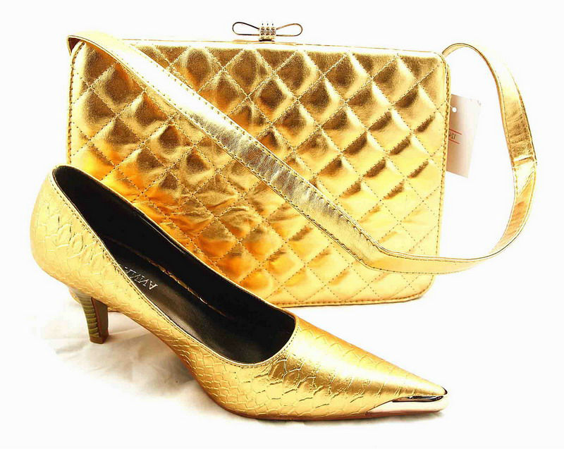 Dore altın sarısı abiye canta ayakkabı modeli