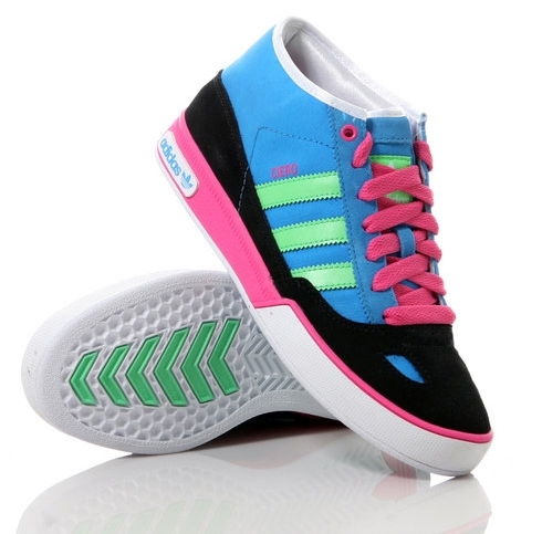Fosfor Renkli Şık Bayan Spor Ayakkabı Modelleri