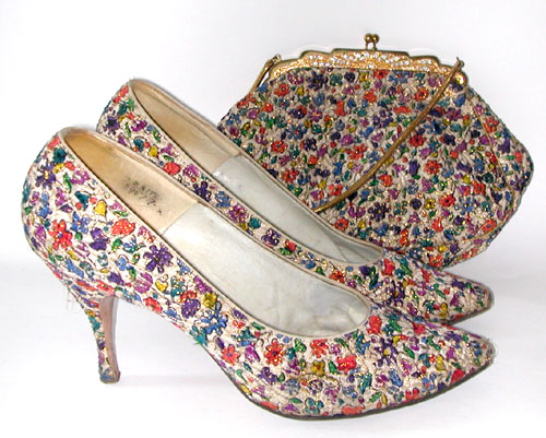 Çiçek desenli abiye canta ayakkabı modeli