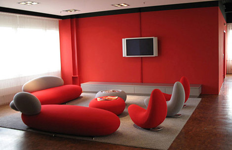 Kırmızı oturma odası modeli
