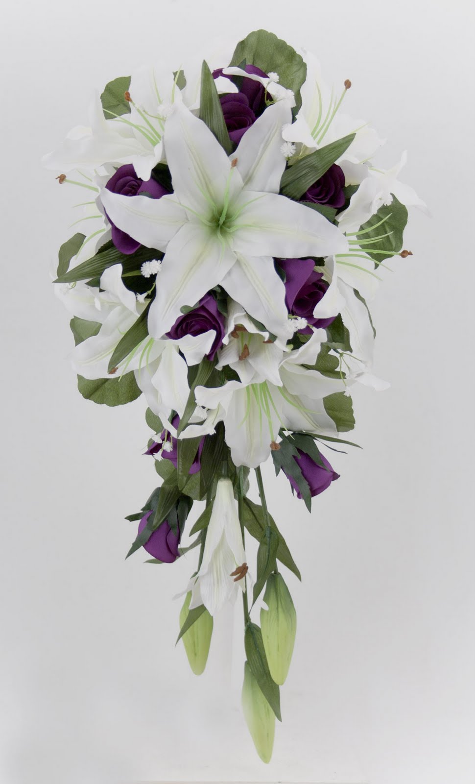 Beyaz lilyum mor güllü gelin çiçeği  modelleri