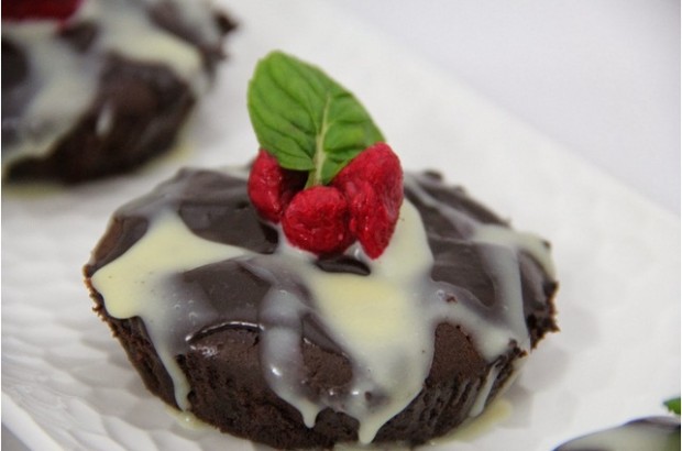 Bol Çikolatalı Browni Tarifi