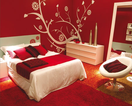 Kırmızı yatak odası modeli