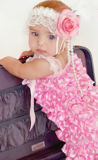 Pembe bebek elbisesi modeli