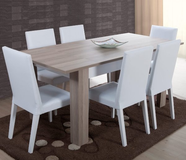 ahşap kaplamalı beyaz sandalyeli mutfak masası modeli