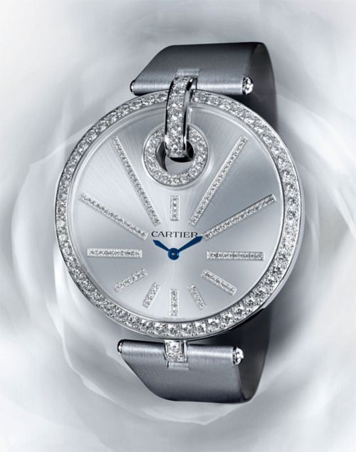 cartier tasarım gümüş saat modeli