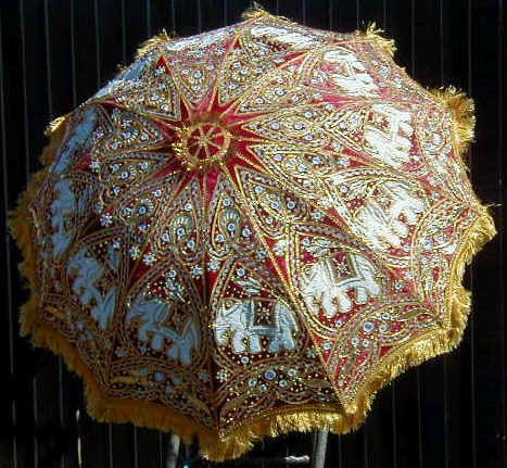 hindu tarzı şemsiye modeli