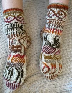 kedi figürlü örgü çorap modeli