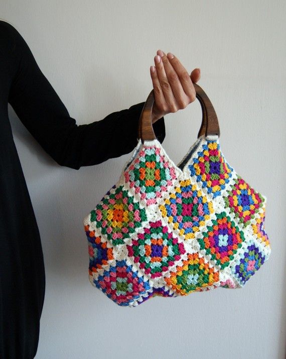 renkli motifli örgü çanta modeli