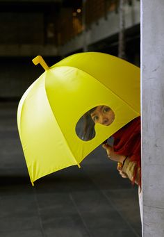 sarı eğlenceli şemsiye modeli