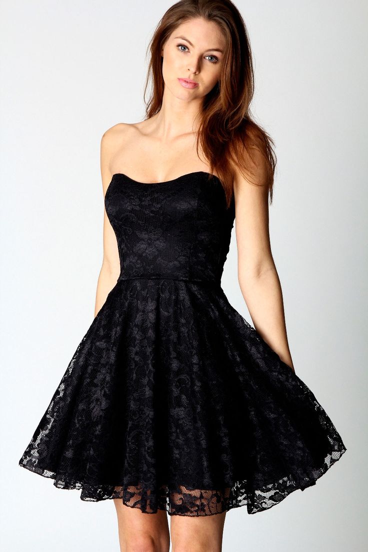 siyah straplez gece elbise modeli