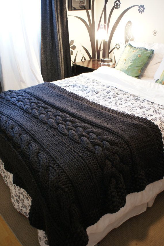 siyah örgü desenli battaniye modeli