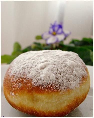 kuşburnu marmelatlı berliner krapfen tarifi