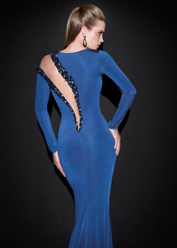 saks mavisi uzun kollu taş süslemeli şık abiye elbise modeli yakından görünüm
