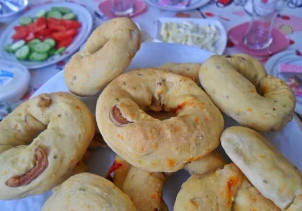 Kahvaltılık Çörek Tarifi