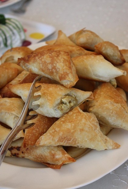 Kremalı Patlıcanlı Muska Böreği Tarifi