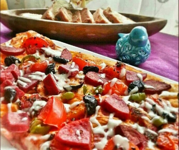 Yufka Pizzası Tarifi