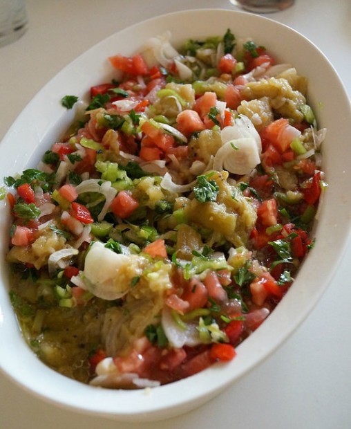 Közde Patlıcan Salatası Tarifi