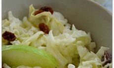 Mayonezli Beyaz Lahana Salatası Tarifi