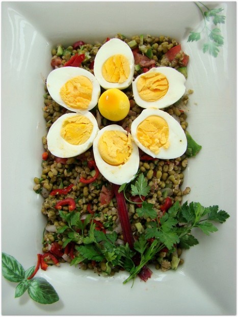 Pancarlı Maş Fasulye Salatası Tarifi