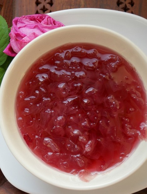 Pembe Gül Reçeli Tarifi