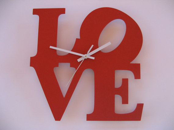 Aşk love kırımızı saat modeli