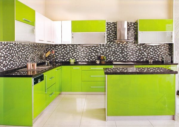 Fıstık yeşili uzun ömürlü mutfak dolabı modeli