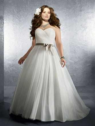 sweetheart_plus_size_wedding_ball_gown_alfred_angeo_2212w_20111119042020